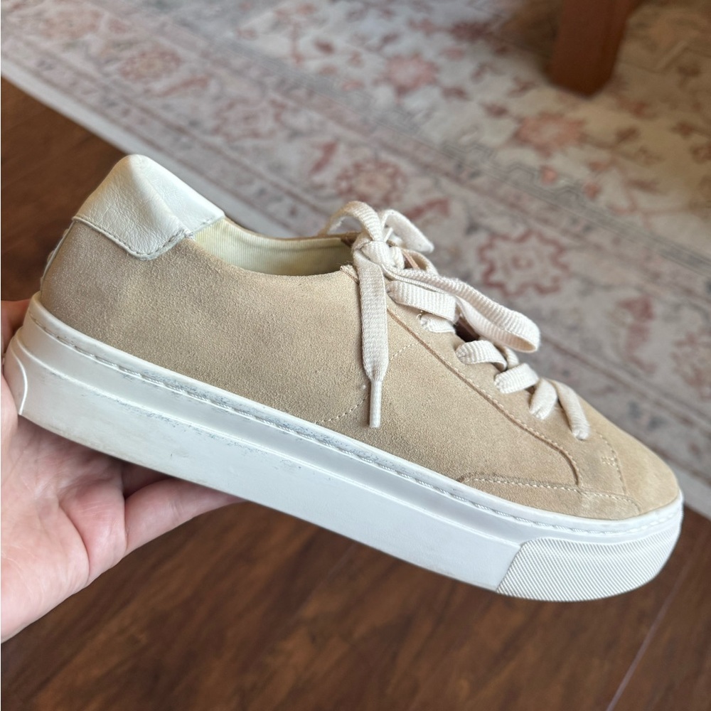 Soludos, size 10, beige suede